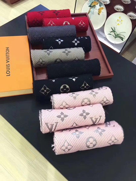 Louis Vuitton Scarf LVS7760C Louis Vuitton Scarf LVS7760C