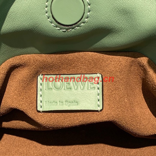 Loewe Flamenco Clutch Bag Original Leather LE0556 green