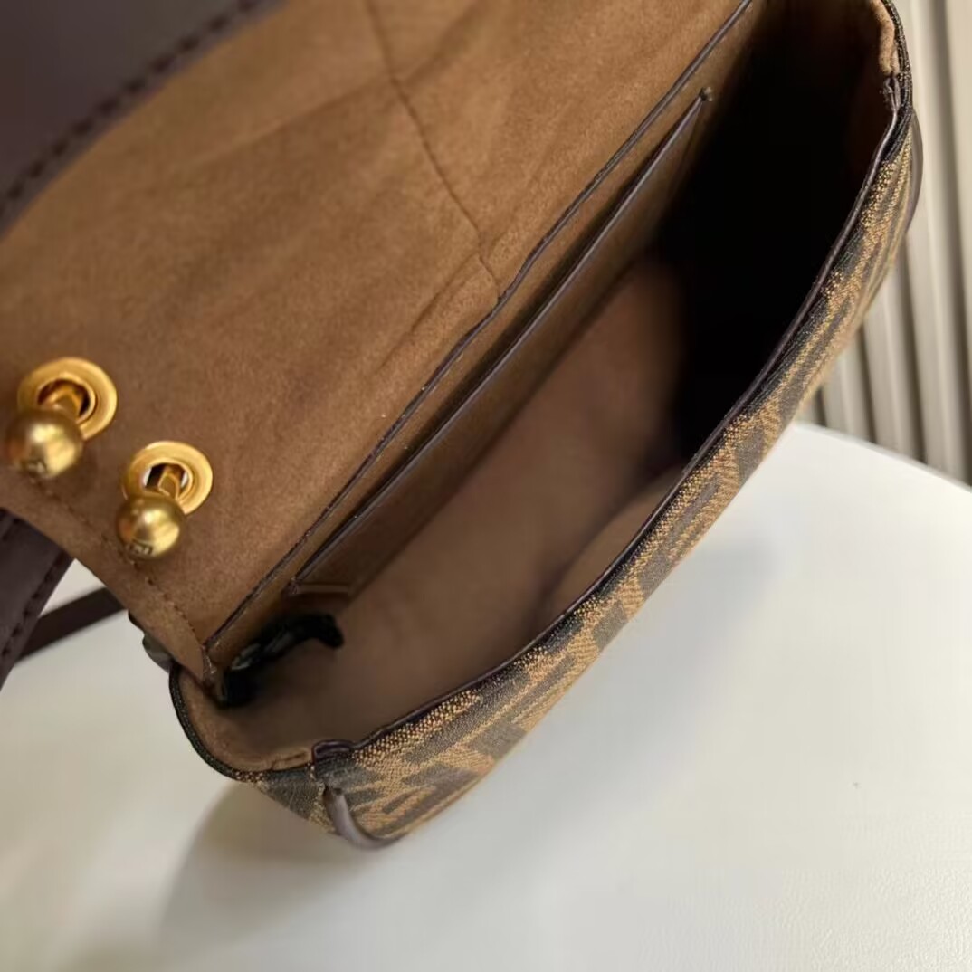 Fendi Cmon Mini Brown FF jacquard fabric and leather bag 8BS082 Fendi Cmon Mini Brown FF jacquard fabric and leather bag 8BS082