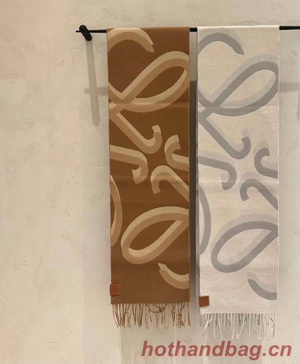 Loewe Scarf LOC00034 Loewe Scarf LOC00034