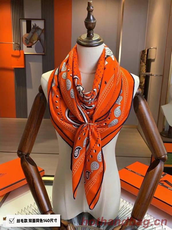 Hermes Scarf HEC00840 Hermes Scarf HEC00840
