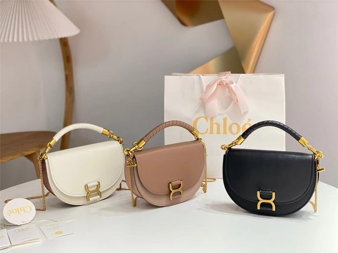CHLOE Small leather shoulder bag CL225156 cream CHLOE Small leather shoulder bag CL225156 cream