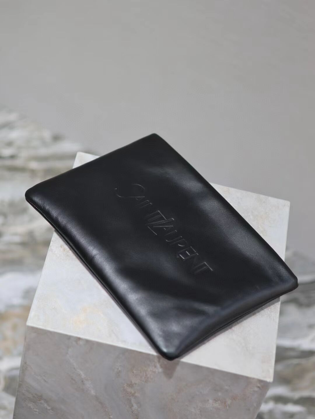 SAINT LAURENT CALYPSO LARGE POUCH IN LAMBSKIN 778943-1 black SAINT LAURENT CALYPSO LARGE POUCH IN LAMBSKIN 778943-1 black