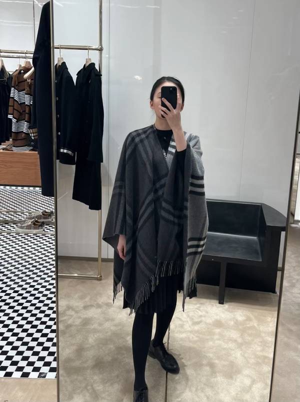 Burberry Cloak BBC00203 Burberry Cloak BBC00203