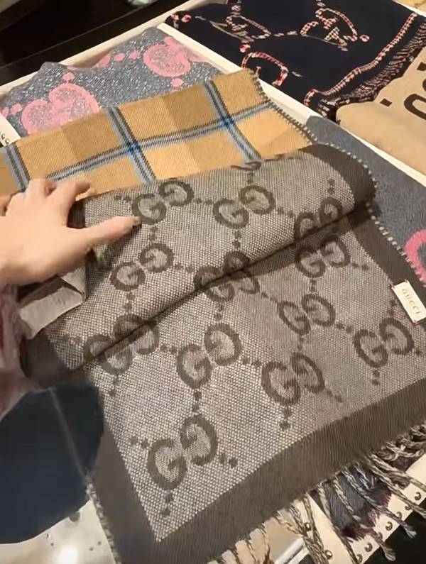 Gucci Scarf GUC00348 Gucci Scarf GUC00348