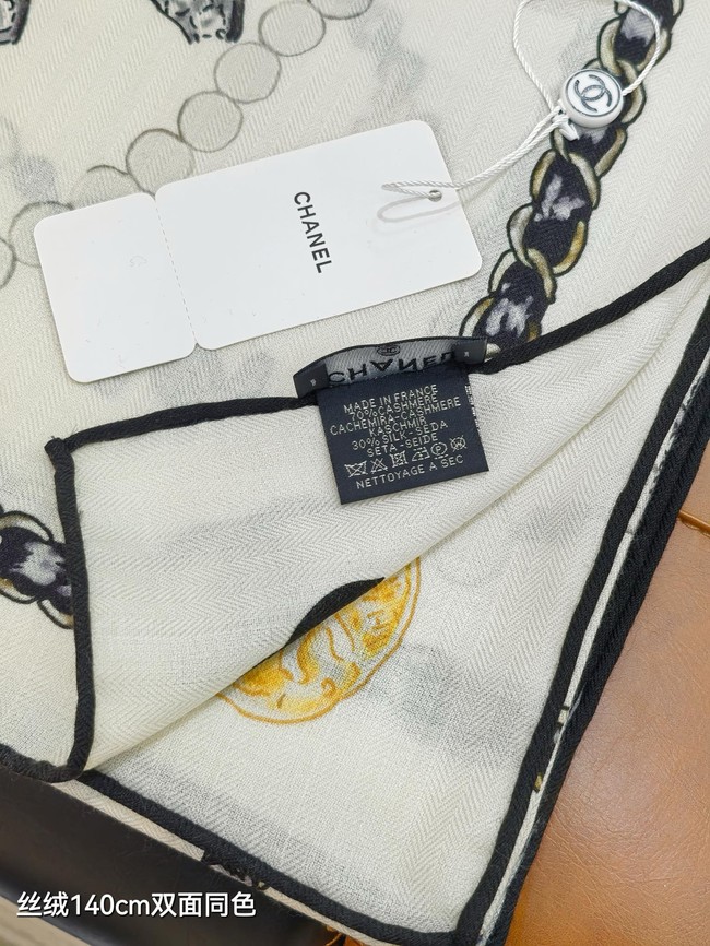 Louis Vuitton Shawl Cashmere and Silk KY124