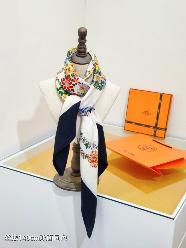 Hermes Shawl Cashmere and Silk KY138