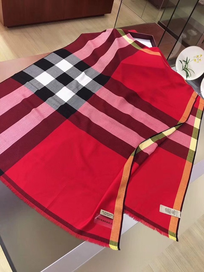 Burberry Shawl Wool Silk and Cotton KY189
