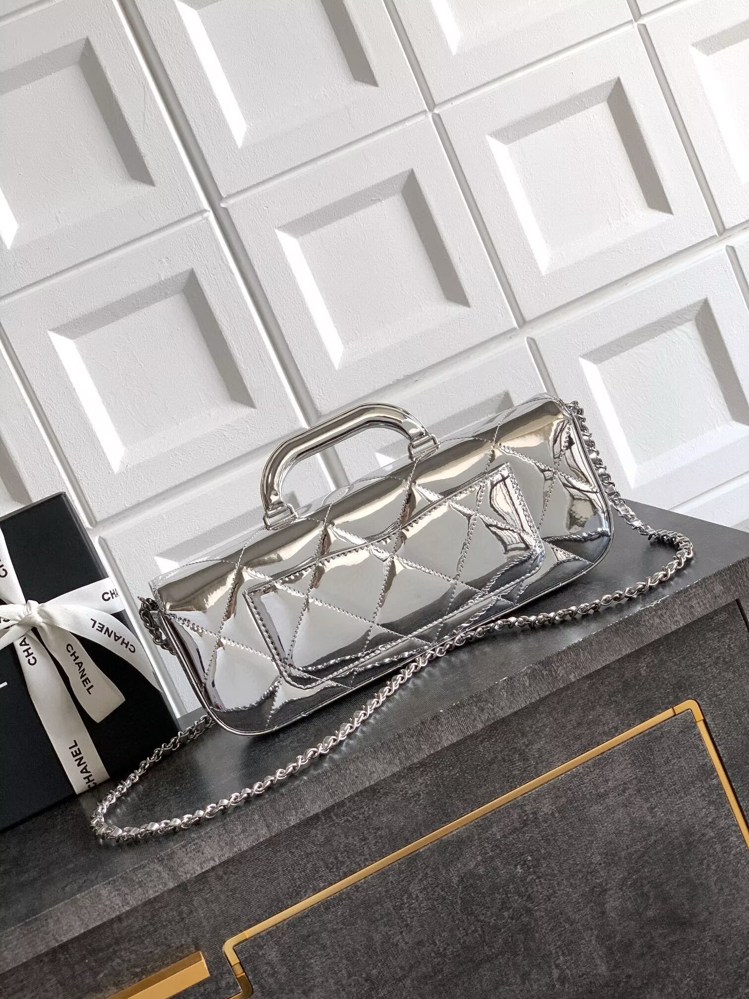 Chanel 25K Original Patent Leather Top Handle Bag A6321 Silver Chanel 25K Original Patent Leather Top Handle Bag A6321 Silver